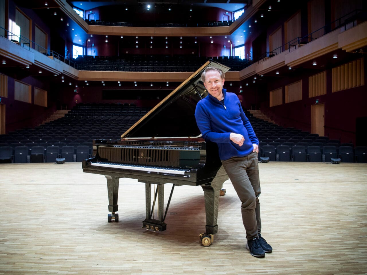 Simon Crawford-Phillips